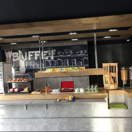 Ibis Budget Bobigny Pantin-2